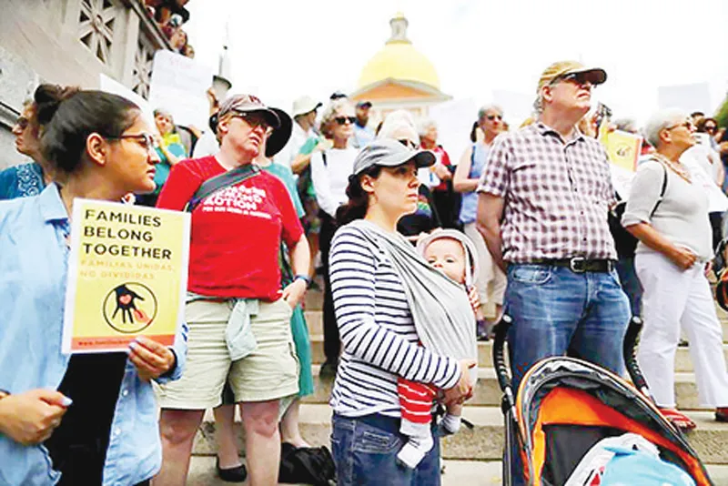 Mỹ dậy sóng vì chính sách nhập cư “không khoan dung” ảnh 1