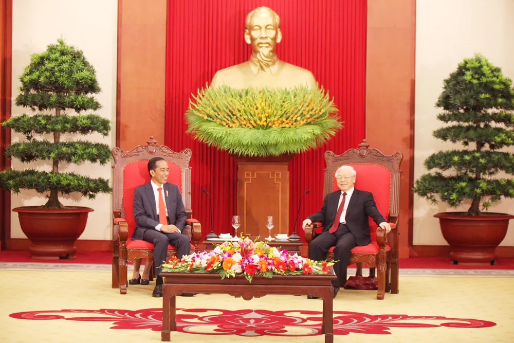 Tổng Bí thư Nguyễn Phú Trọng tiếp Tổng thống Cộng hòa Indonesia Joko Widodo. Ảnh: VGP