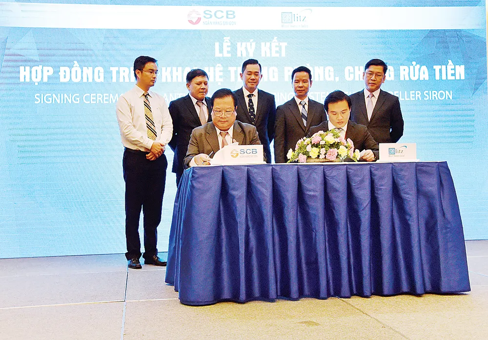 Đại diện SCB và Blitz