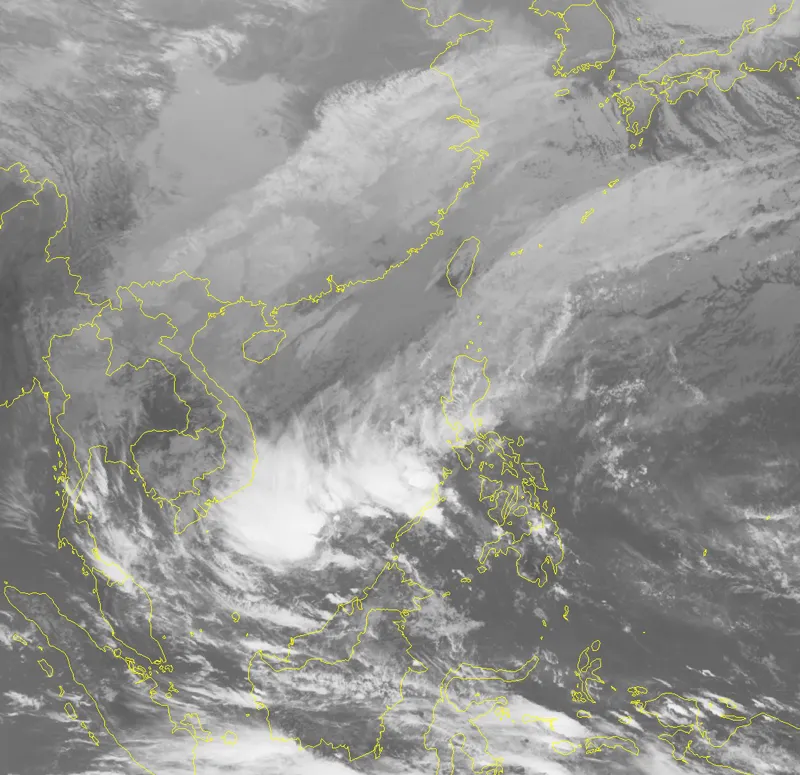 Áp thấp nhiệt đới suy yếu, khu vực Nam Biển Đông hình thành một vùng áp thấp khác ảnh 1