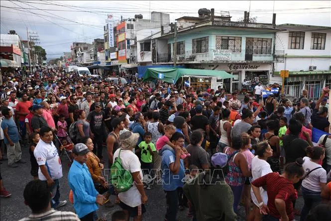 Người di cư Trung Mỹ tràn vào bang Oaxaca, Mexico