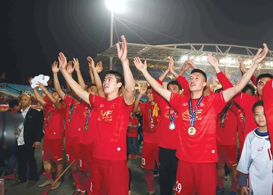 Tuyệt đỉnh vinh quang ảnh 1