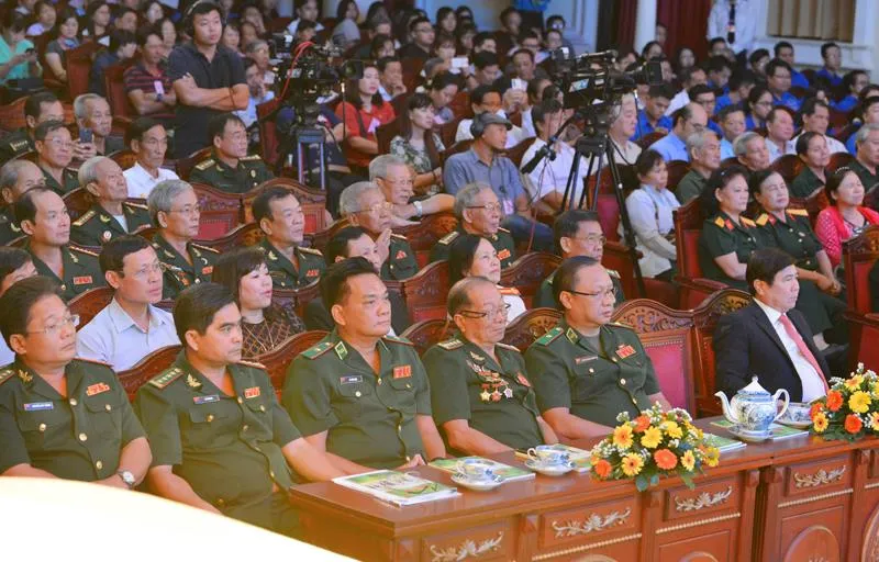 Biên phòng thành phố phải là đội quân chính trị tốt, công tác giỏi ảnh 2