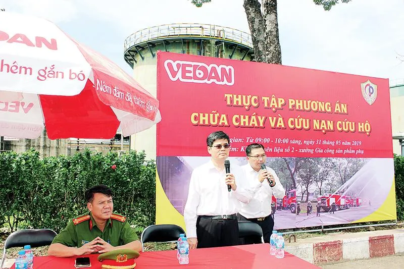 Ông Ko Chung Chih - Phó Tổng Giám đốc Vedan Việt Nam phát biểu tại buổi thực tập
