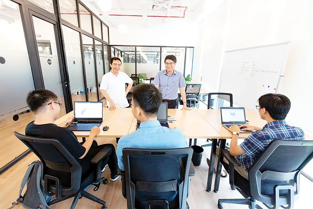 Nhân tài hội tụ tại VinAI Research: Khát vọng giải bài toán của người Việt ảnh 1