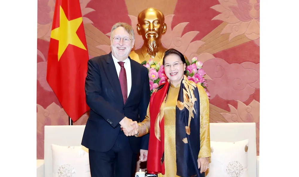 Chủ tịch Quốc hội Nguyễn Thị Kim Ngân tiếp đoàn Ủy ban Thương mại Quốc tế của EP do ông Bernd Lange, Chủ tịch Ủy ban làm trưởng đoàn đang thăm và làm việc tại Việt Nam. Ảnh: TTXVN