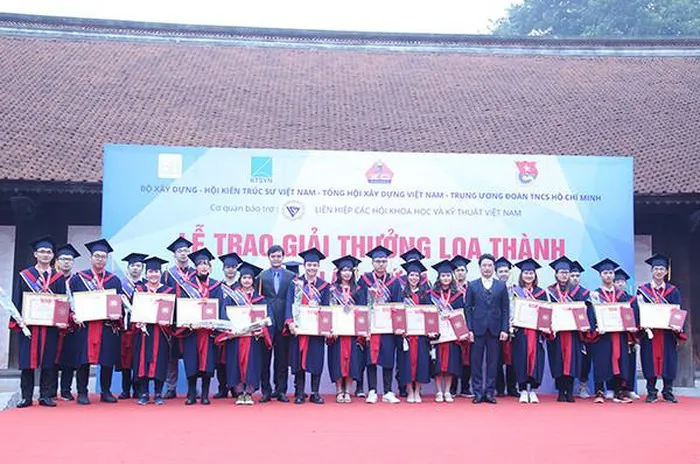 Lễ trao giải thưởng Loa Thành. Ảnh: GD&TĐ