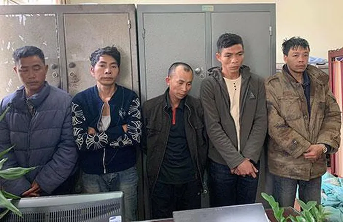 Các đối tượng trong ổ nhóm tội phạm vừa bị bắt giữ