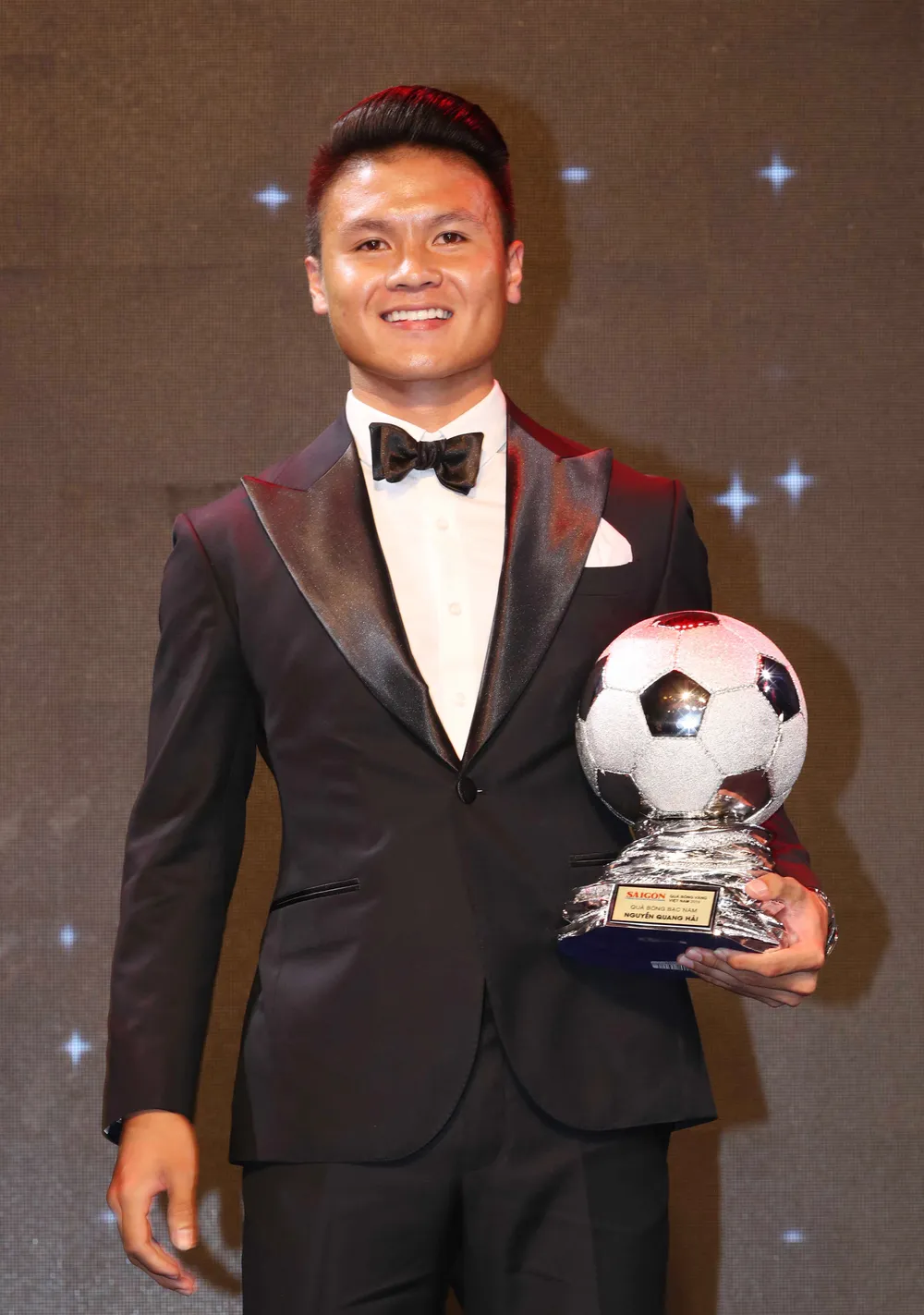 Đỗ Hùng Dũng, Huỳnh Như, Trần Văn Vũ đoạt Quả bóng Vàng Việt Nam 2019 ảnh 5