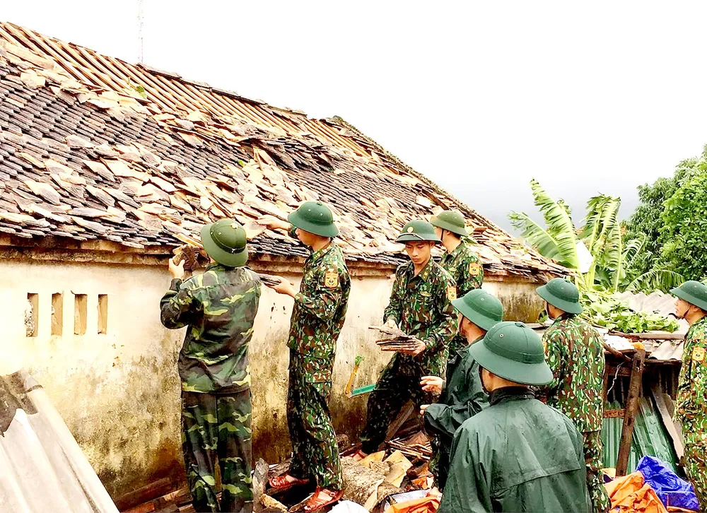 Sau bão số 5, miền Trung lo chống lũ ảnh 2