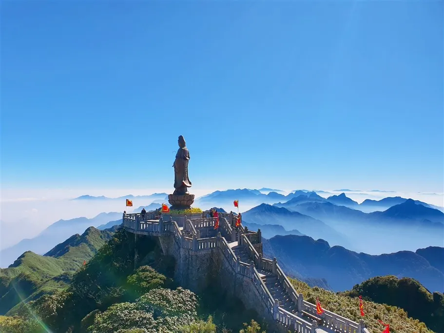 Nhiều chương trình khuyến mãi, kích cầu hấp dẫn tiếp tục được tung ra ảnh 2