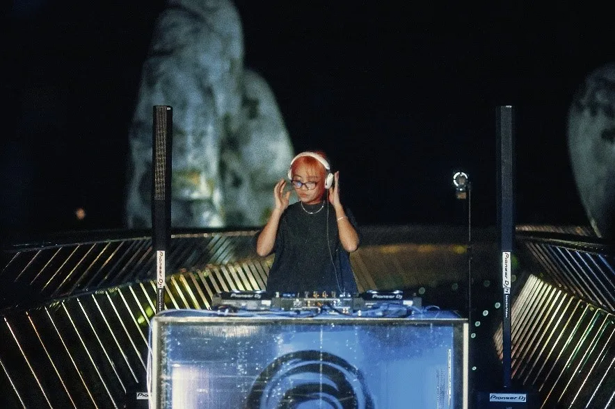 Lễ hội âm nhạc trực tuyến United We Stream Asia đình đám mang cầu Vàng đến khắp thế giới ảnh 8