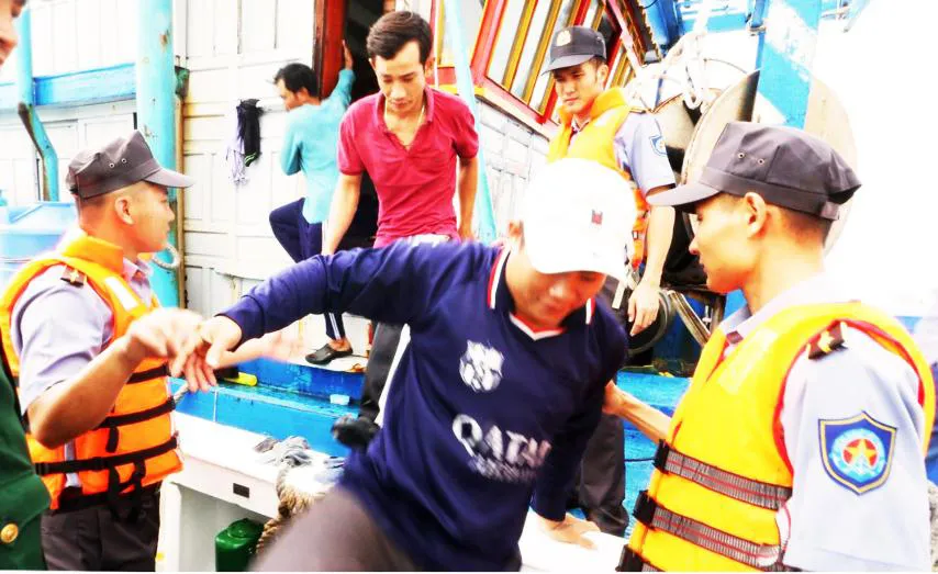 Mòn mỏi ngóng tin... ảnh 5