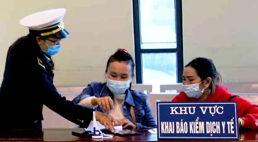 Vùng biên gia cố “tấm khiên” chống dịch ảnh 2