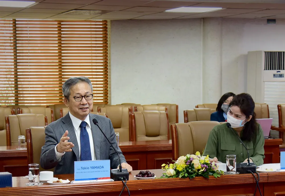 Đại sứ Đặc mệnh toàn quyền Nhật Bản thăm và làm việc tại VietinBank ảnh 2