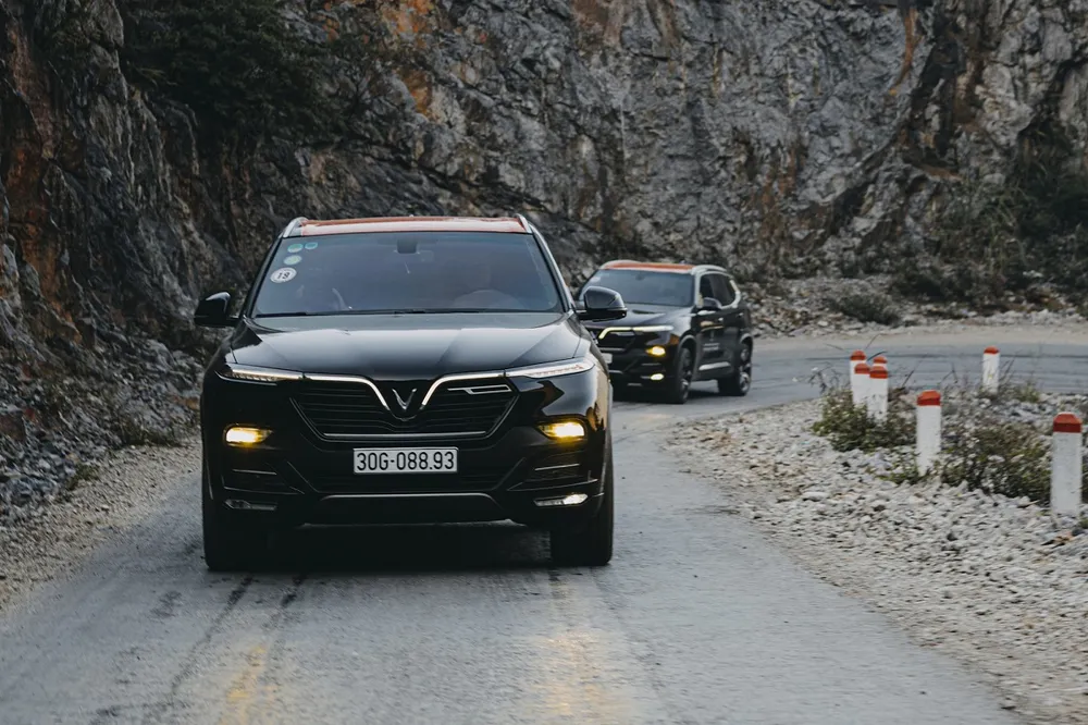 Chỉ còn 5 ngày để mua xe VinFast Lux trước bạ 0 đồng ảnh 1