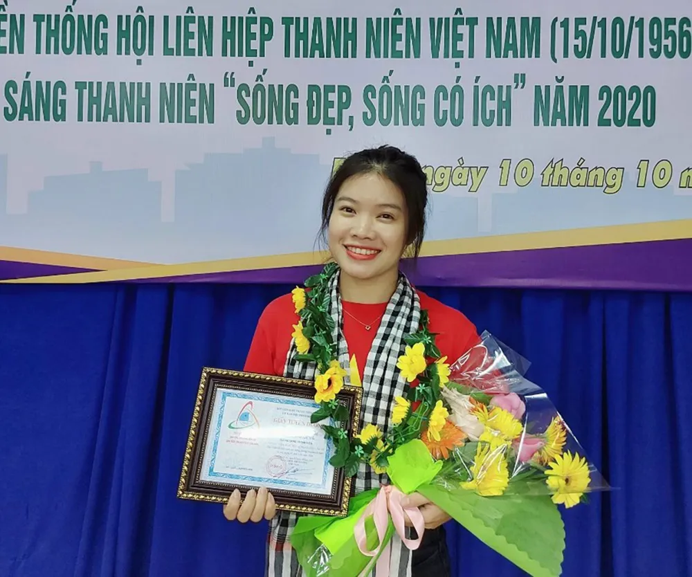 Cô gái với ước mơ làm sạch môi trường ảnh 1