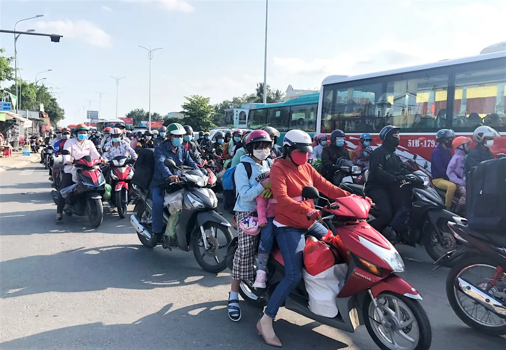 Đi lại dịp lễ 30-4 và 1-5: Hy vọng thông thoáng ảnh 1