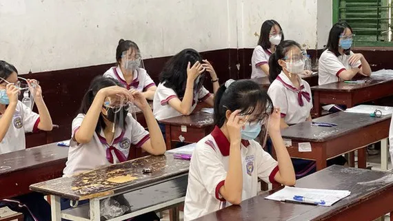 Thí sinh tham dự Kỳ thi tốt nghiệp THPT năm 2021. Ảnh: HOÀNG HÙNG