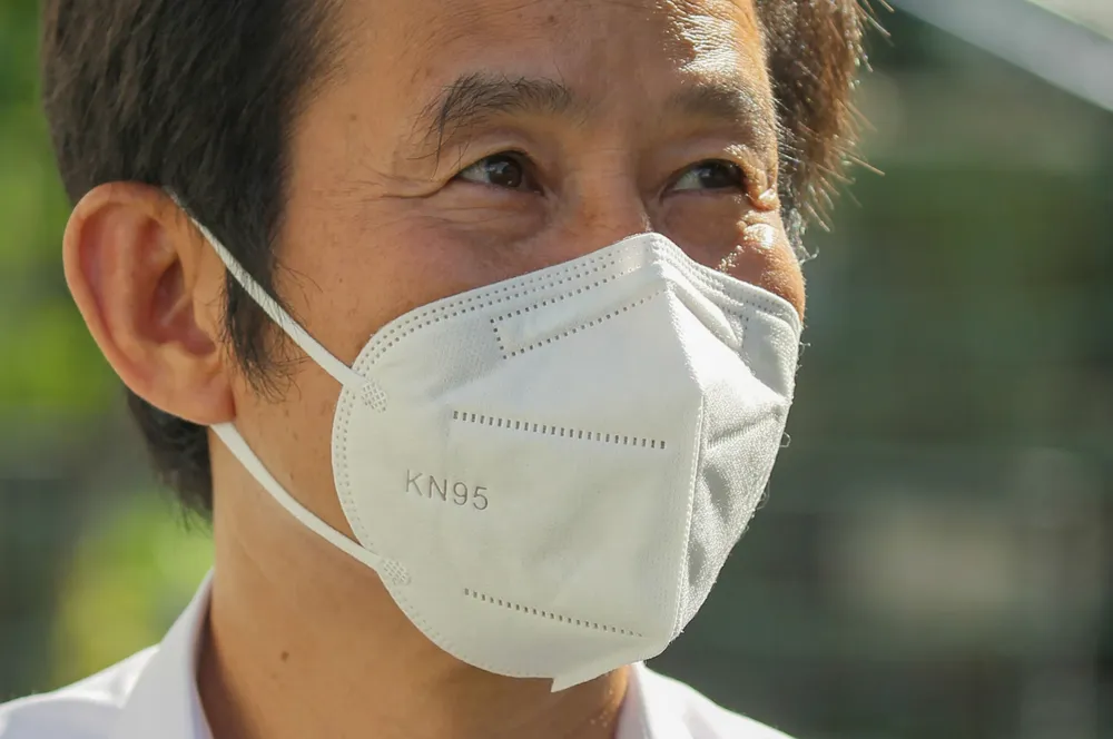 Chuyện tất bật của người thủ lĩnh áo trắng ảnh 3