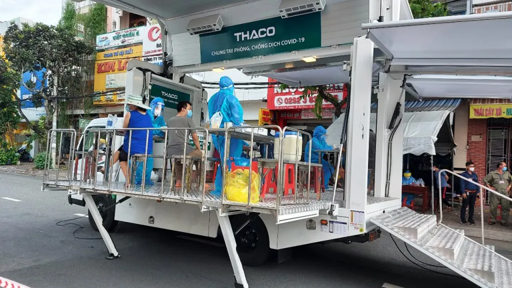 Nhiều tỉnh thành phía Nam “khát” vaccine ảnh 1