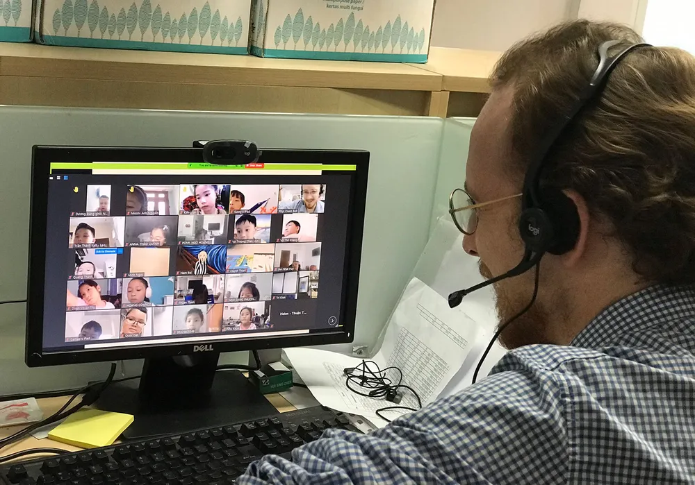 Công ty EMG nói gì về mức thu học phí chương trình Tiếng Anh tích hợp?