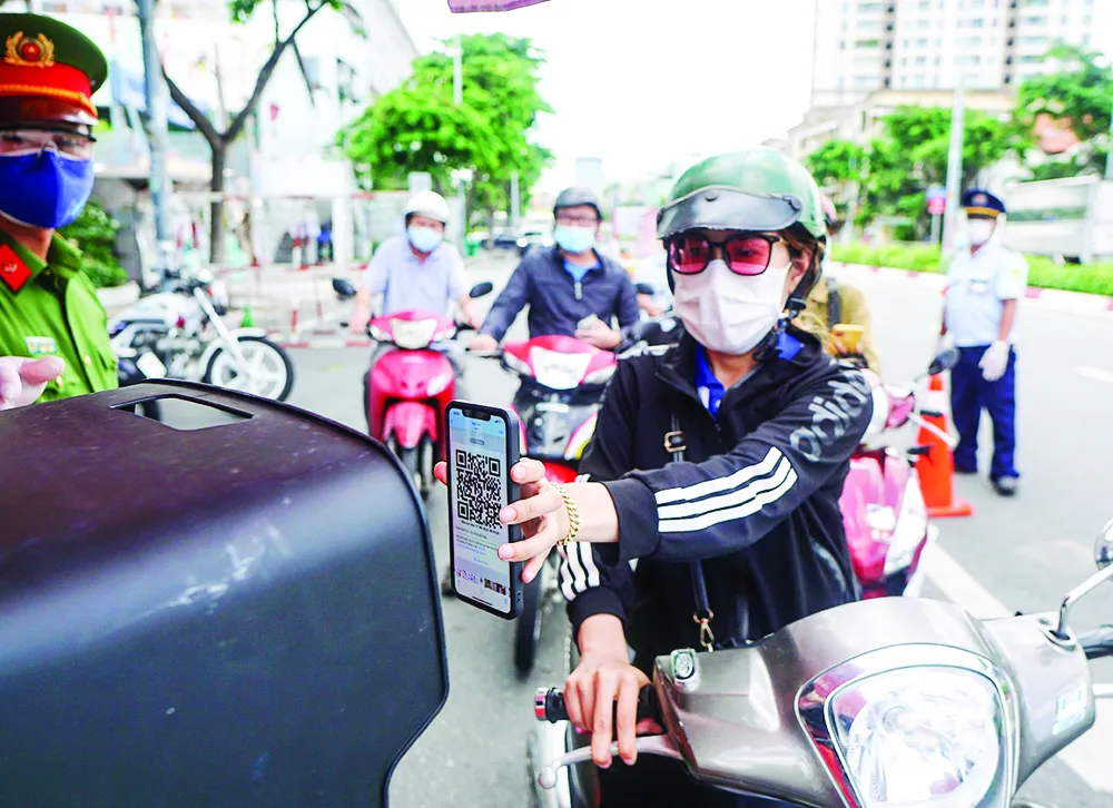 Vẫn siết chặt kiểm soát lưu thông ảnh 1