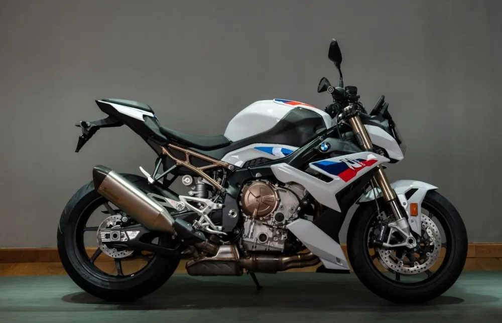 BMW Motorrad Việt Nam giới thiệu BMW S 1000 R hoàn toàn mới – linh hoạt, mạnh mẽ, thách thức bản lĩnh ảnh 3