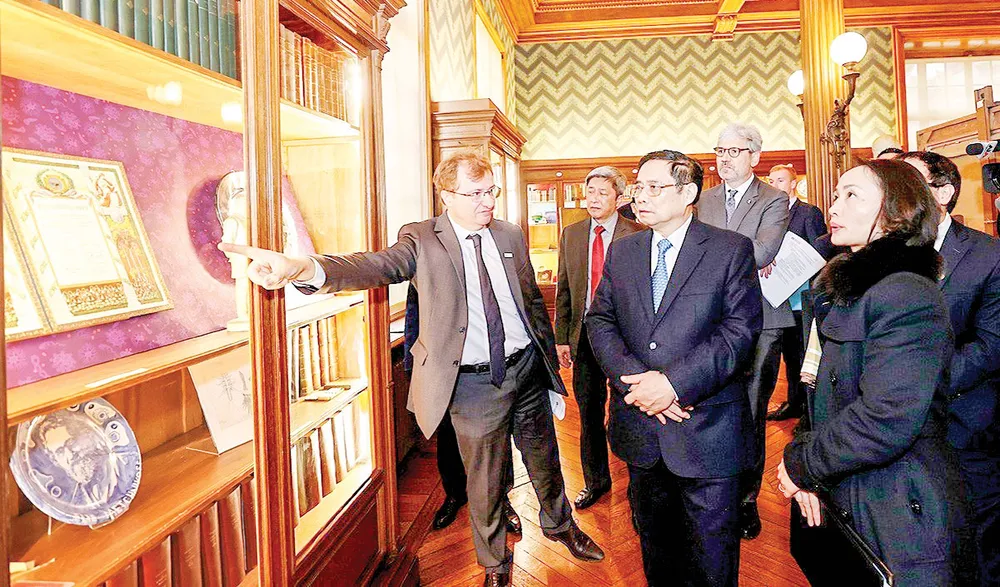 Pháp - Việt: Xây dựng quan hệ đối tác trong nhiều lĩnh vực ảnh 1