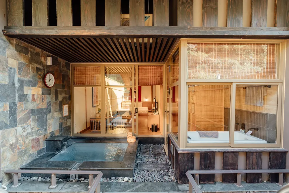Thưởng thức “nghệ thuật tận hưởng mùa đông” của người Nhật tại Yoko Onsen Quang Hanh ảnh 5