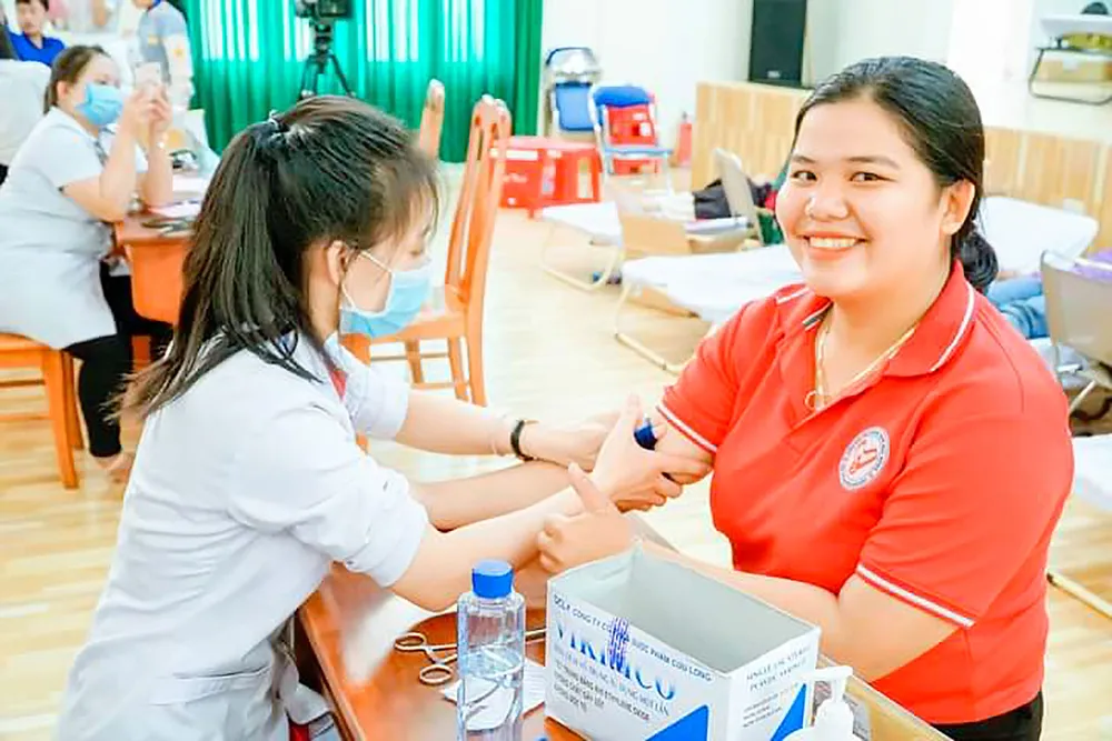 Nữ “thủ lĩnh” hiến máu trên cao nguyên ảnh 1