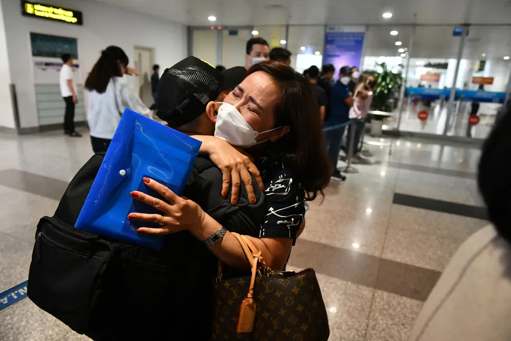 Sun Group và Vietnam Airlines triển khai thành công hai chuyến bay đưa người Việt Nam tại Ukraine về nước ảnh 4