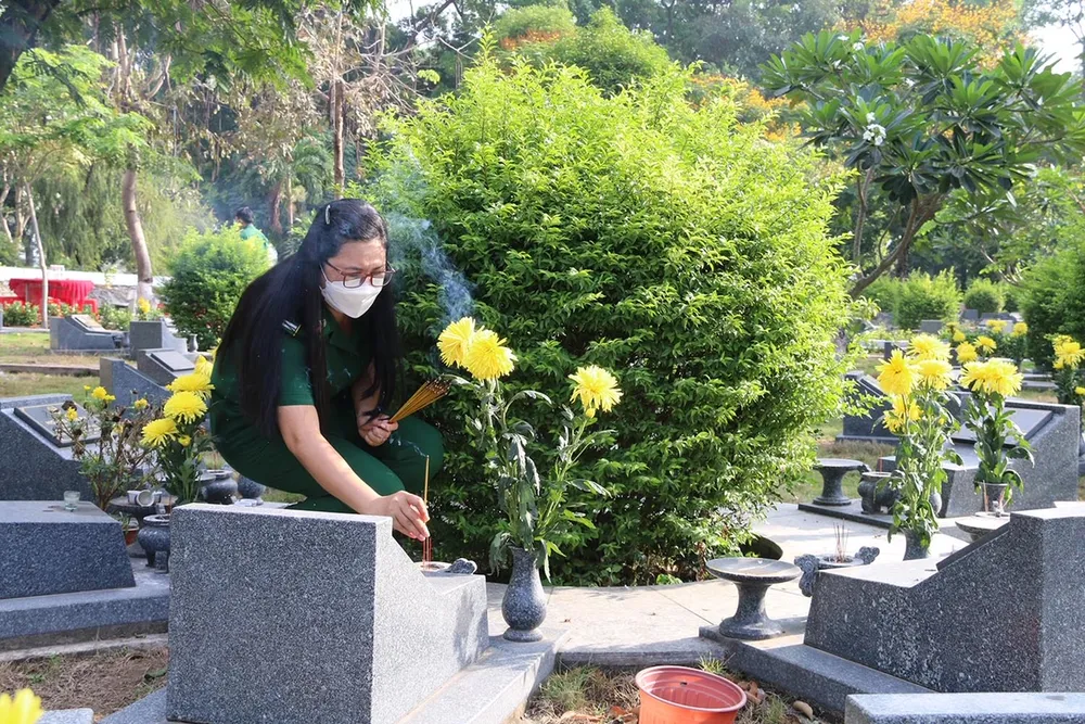 Các hoạt động kỷ niệm 46 năm xây dựng và phát triển Lực lượng TNXP TPHCM ảnh 3