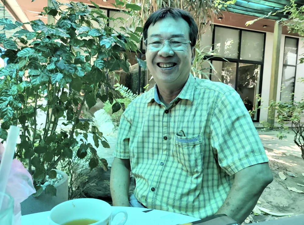 Nhà thơ Trương Nam Hương 