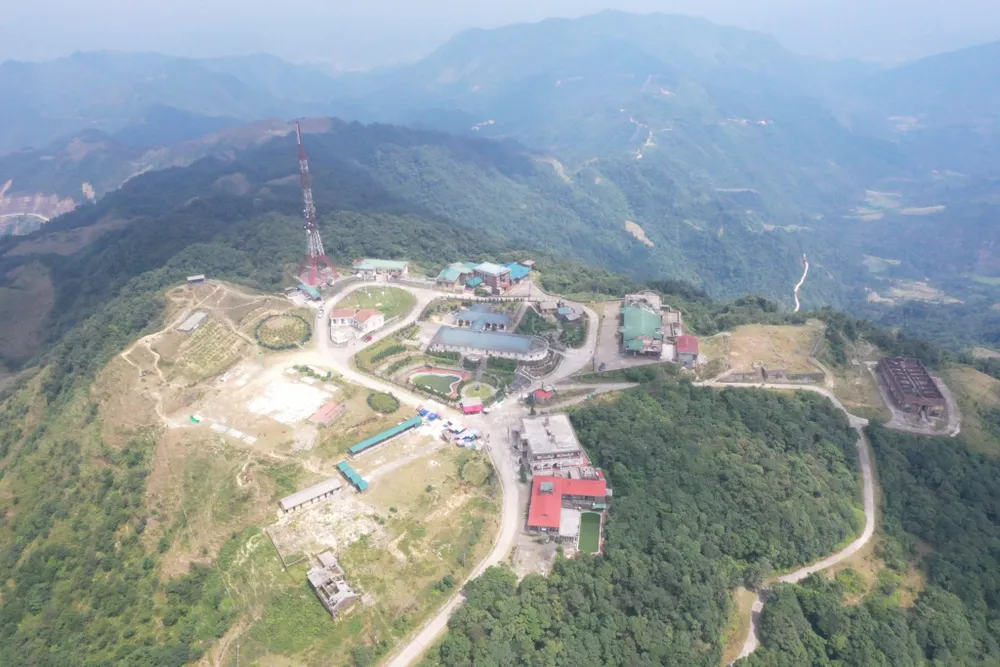 Sun Group đầu tư xây dựng Quần thể du lịch vui chơi giải trí chủ đề “thị trấn tuyết” trên đỉnh Mẫu Sơn ảnh 6