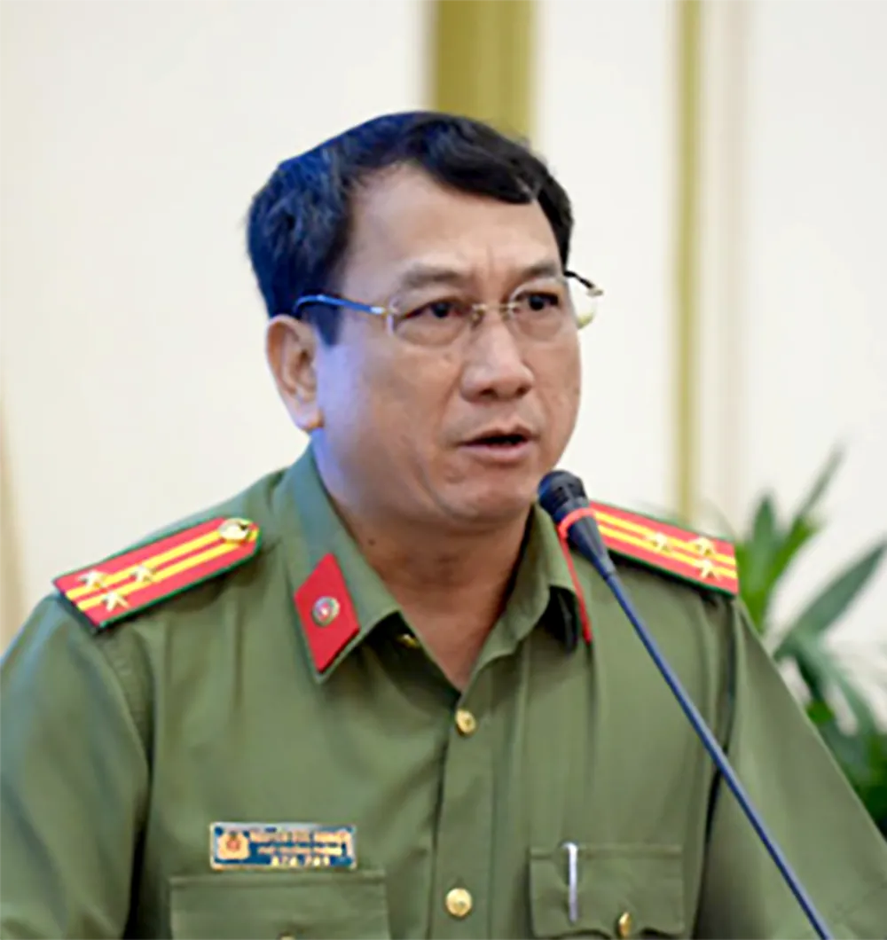 Công an TPHCM vẫn cấp hộ chiếu cho các trường hợp cấp thiết ảnh 1