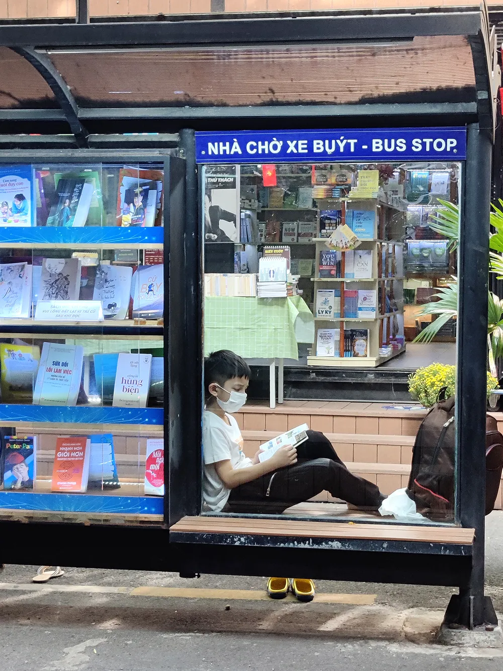 Nhà văn Trần Đức Tiến: Sách hay nhưng phải đẹp, trẻ con mới thích ảnh 2