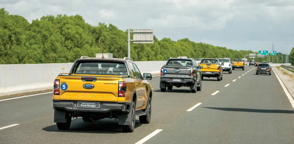 Ford Ranger thế hệ mới chính thức ra mắt: Tiếp nối hành trình hơn 20 năm “sống chất” cùng khách hàng Việt  ảnh 1