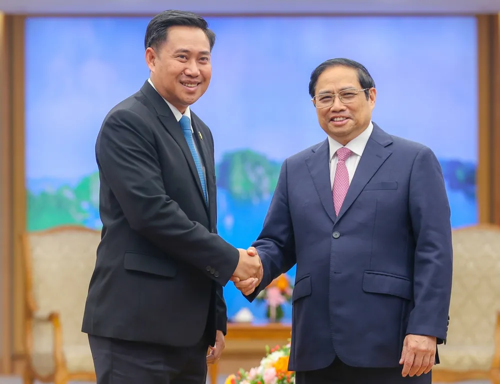 Thủ tướng Phạm Minh Chính tiếp Bộ trưởng, Chủ nhiệm Văn phòng Phủ Thủ tướng Lào Alounxai Sounnalath. Ảnh: VIẾT CHUNG