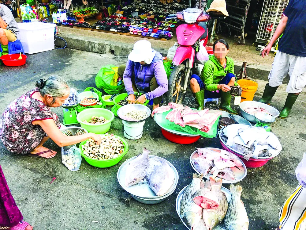 An toàn thực phẩm dịp cuối năm: Đến hẹn lại... lo ảnh 2