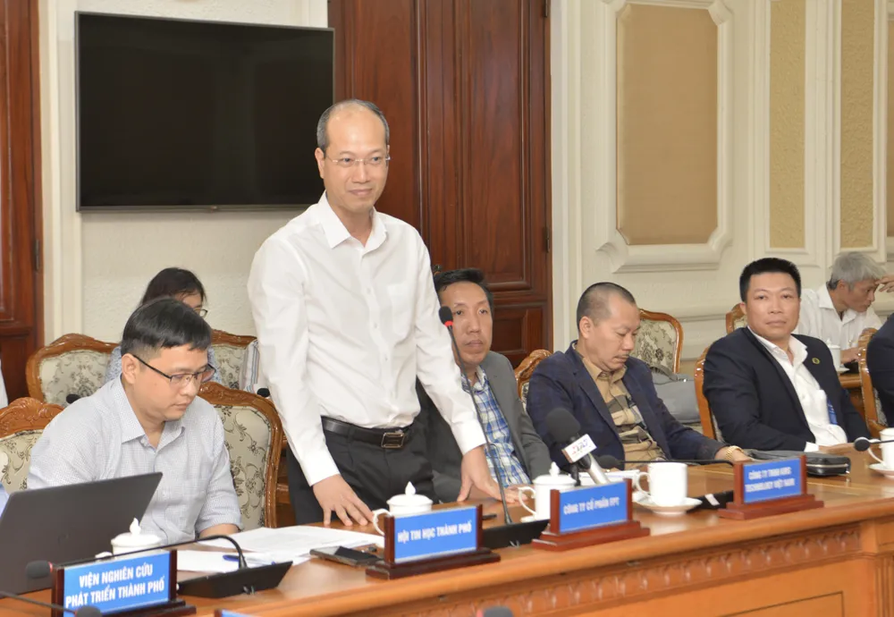 Đại diện doanh nghiệp CNTT phát biểu tại hội nghị. Ảnh: CAO THĂNG