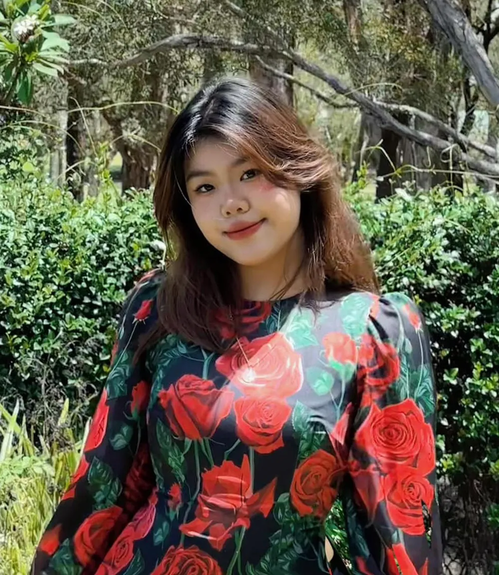 Chị Trương Thư Chị Trương Thư