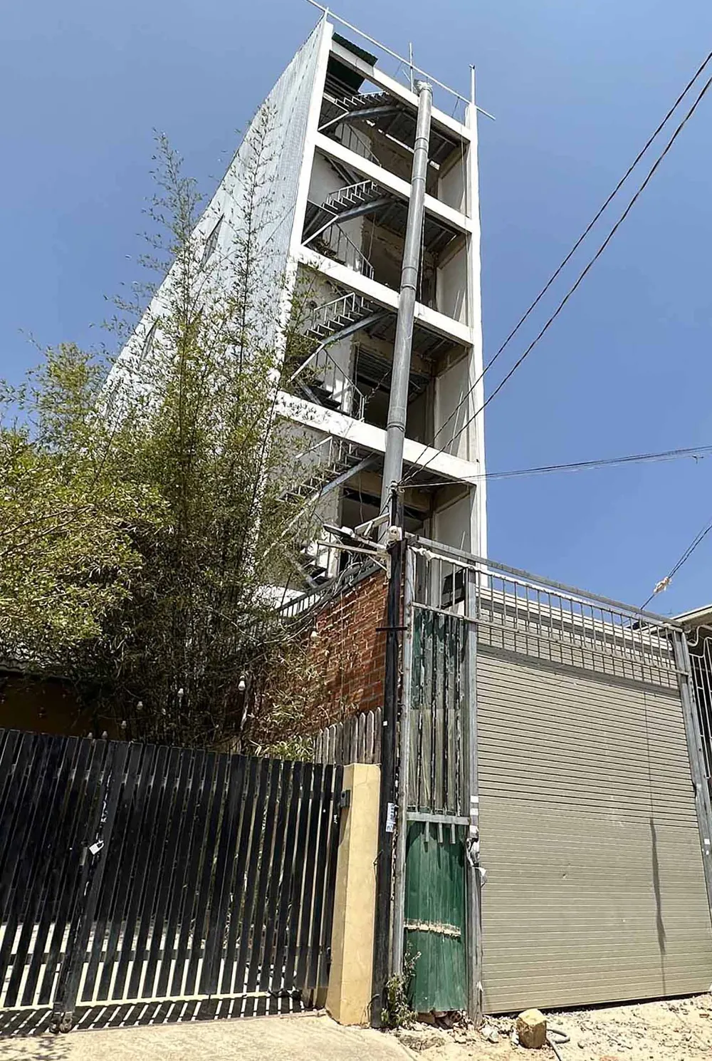 Công trình cao 5 tầng xây dựng không phép tại đường Ngô Tất Tố, phường 8, TP Đà Lạt