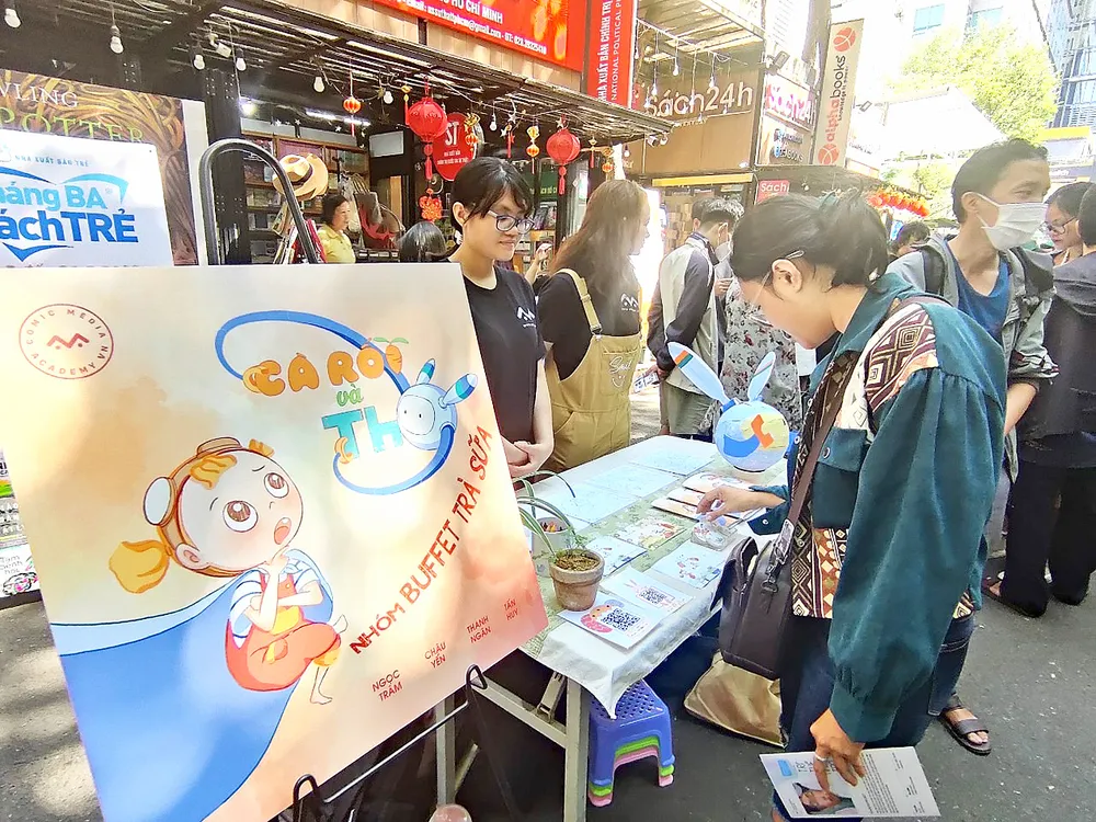 Trưng bày tác phẩm truyện tranh từ các tác giả trẻ tại Đường sách TPHCM