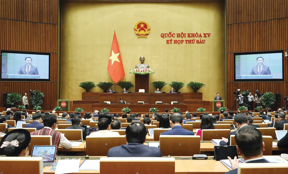 Quang cảnh phiên khai mạc kỳ họp. Ảnh: QUANG PHÚC