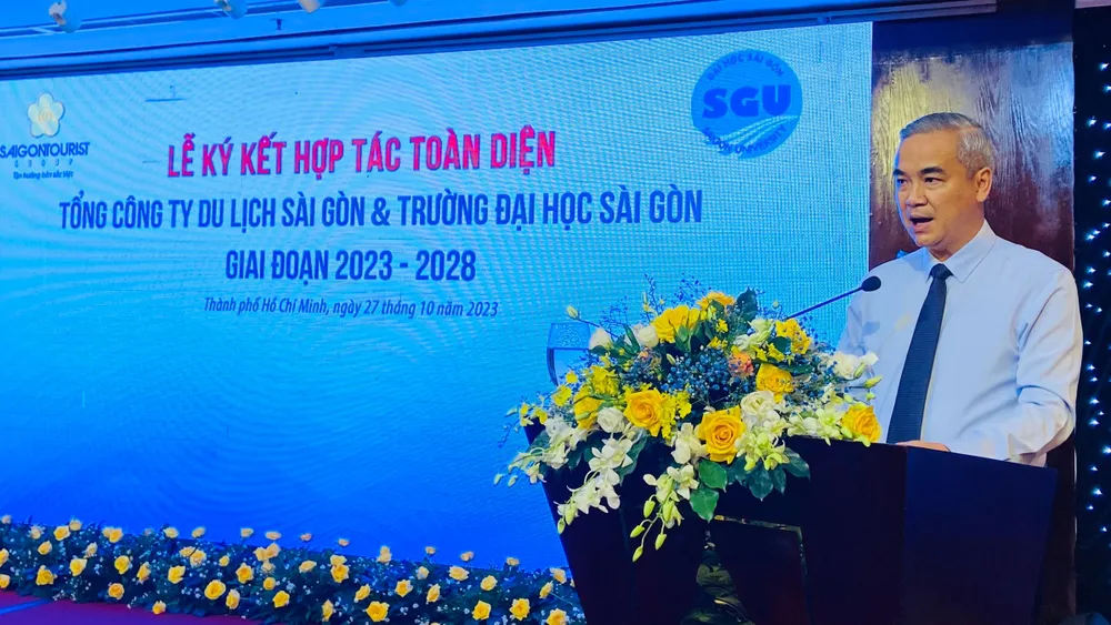 Ông Võ Anh Tài phát biểu tại lễ ký kết