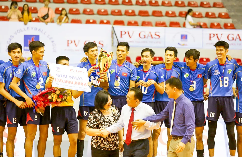 Bóng chuyền nam TPHCM từng có giai đoạn thành công nhờ nguồn lực tài chính vững vàng