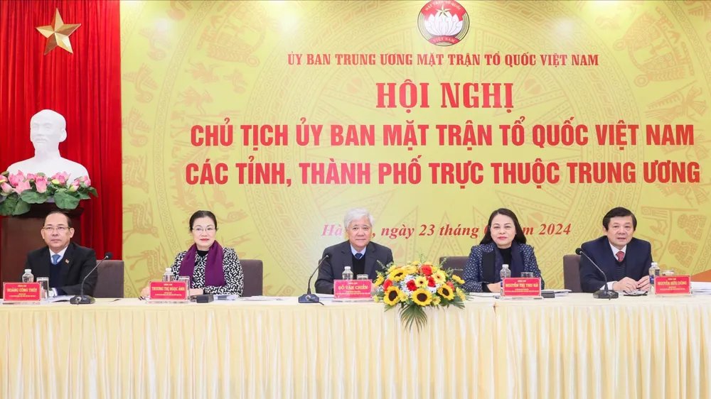 1-hoi-nghi-chu-tich-uy-ban-mat-tran-to-quoc-viet-nam-cac-tinh-thanh-3297-1699.jpg