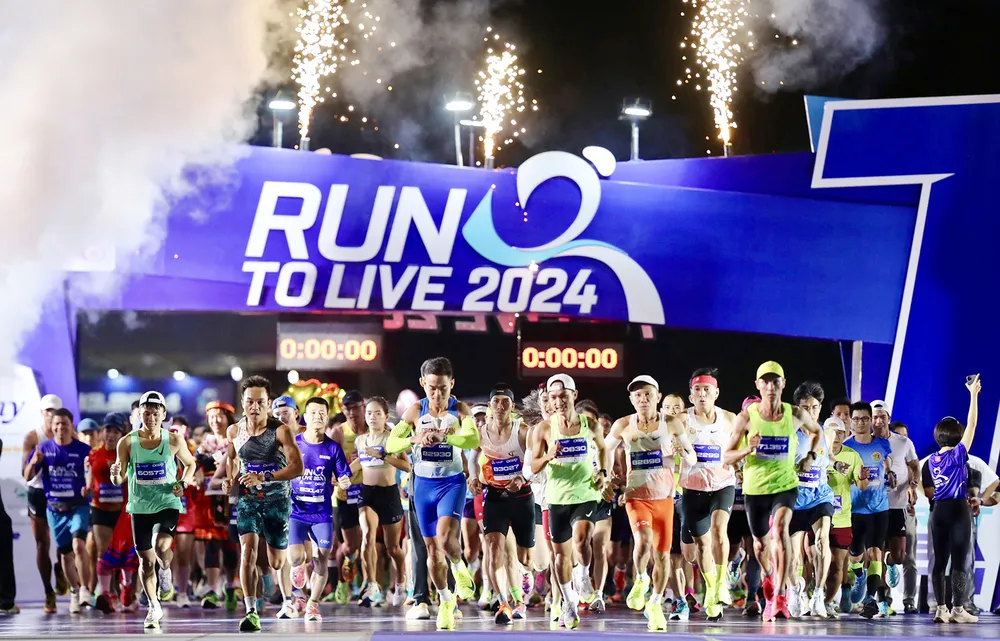 cn6-anh2-run-to-live-2024-30-4233.jpg