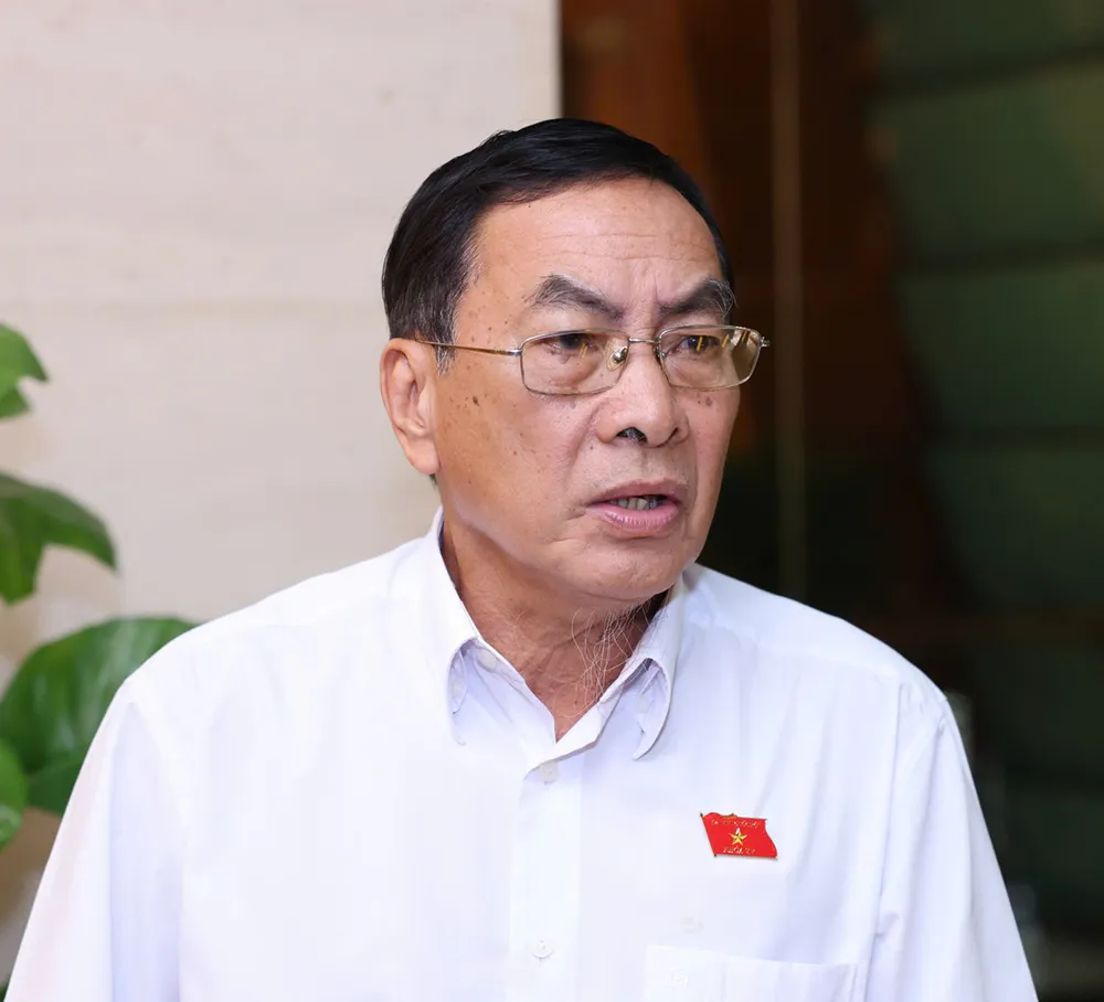 Đại biểu Phạm Văn Hòa (Đồng Tháp).jpg